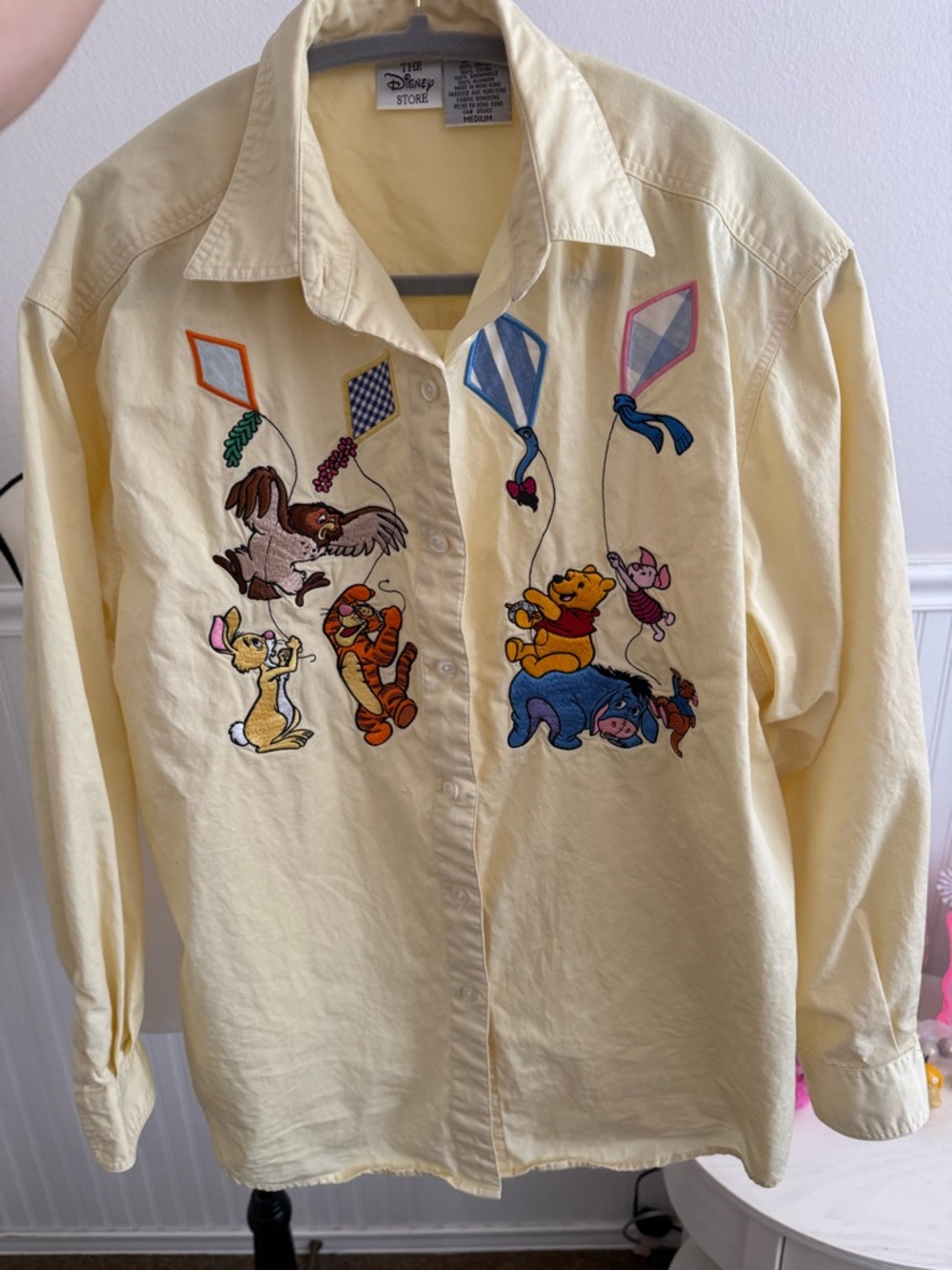 RARE Vintage Disney Store Winnie the Pooh Button Down